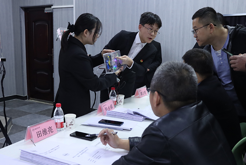 答辩现场1 答辩现场1