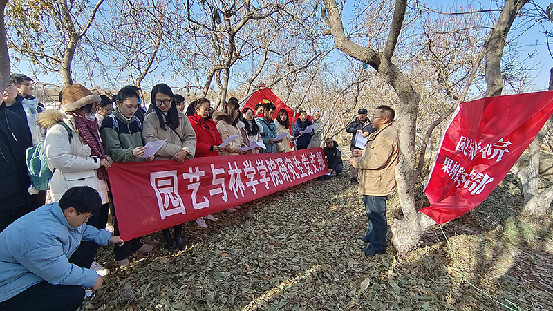 15F2F69D2F47B41F8D9A3E5B81C7C26A 15F2F69D2F47B41F8D9A3E5B81C7C26A