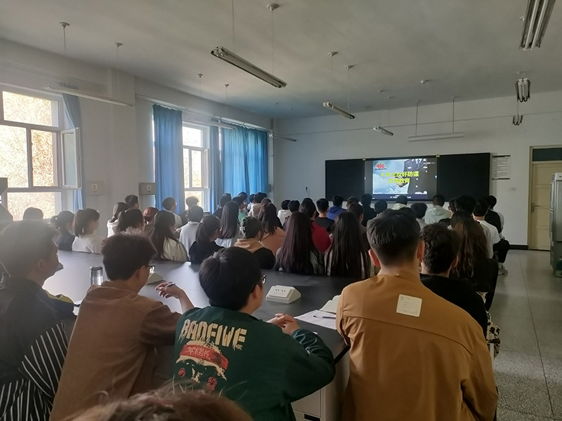 “万人一堂课” 1 “万人一堂课” 1