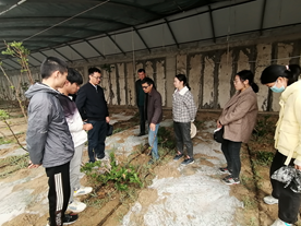 1王振磊副教授给研究生指导 1王振磊副教授给研究生指导